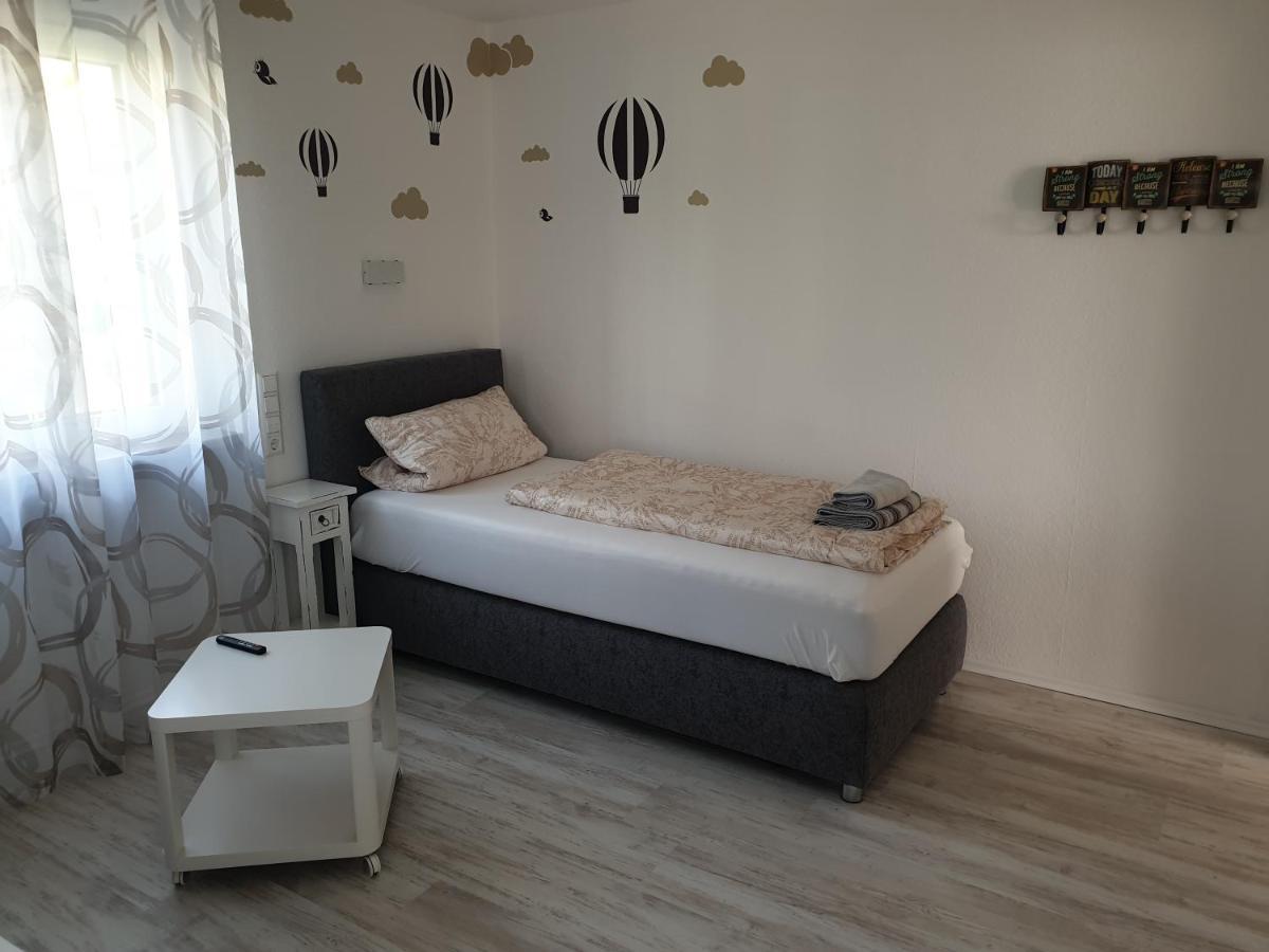 Ferienwohnung Mueller Kenzingen Esterno foto